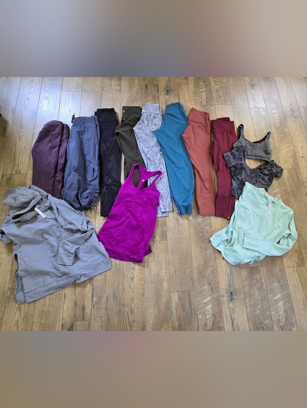 Lululemon Reseller Lot Bundle Size 4 To 10      13 Pieces